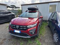Usata Dacia Sandero Essentiel 101 CV (74 kW) 2022 Rosso Berlina