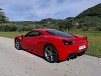 Usata Ferrari 488 670 CV (492 kW) 2017 Rosso Coupé