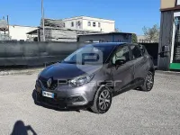 Usata Renault Captur 110 CV (80 kW) 2018 Grigio SUV