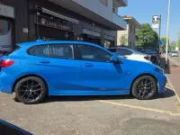Usata BMW 118 M Sport 150 CV (110 kW) 2021 Blu/azzurro Utilitaria