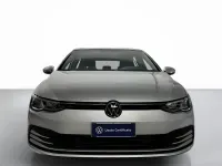 Usata VW Golf VIII Life 110 CV (80 kW) 2023 Reflex silver metallizzato Berlina