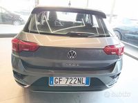 Begagnad VW T-Roc Style 150 HK (110 kW) 2021 Grå SUV