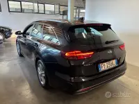 Usata Kia Ceed Sportswagon 115 CV (84 kW) 2019 Nero Station wagon