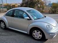 Usata VW Beetle 2002 Grigio