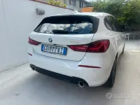 Usata BMW 118 Sport Line 150 CV (110 kW) 2021 Bianco Utilitaria
