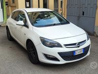 usata Opel Astra 1.6 TDI