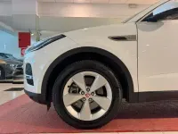 Usata Jaguar E-Pace R-Dynamic 180 CV (132 kW) 2019 Blu metallizzato SUV
