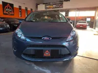 Gebraucht Ford Fiesta Titanium 60 PS (44 kW) 2012 Grau Limousine