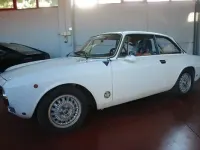 Usata Alfa Romeo 2000 Veloce 149 CV (109 kW) 1969 Bianco Berlina