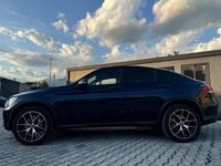 Usata Mercedes GLC300e Premium Plus 258 CV (189 kW) 2020 Blu Station wagon
