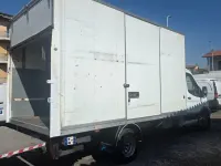 Usata Ford Transit 131 CV (96 kW) 2019 Bianco / pastello Cabrio