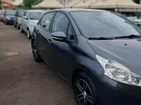 Usata Peugeot 208 Active 68 CV (50 kW) 2013 Grigio Utilitaria