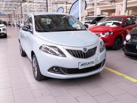 Usata Lancia Ypsilon Silver 70 CV (51 kW) 2023 Rosso Utilitaria
