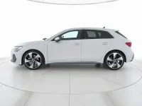 Usata Audi A3 S-Line 150 CV (110 kW) 2025 Bianco ghiacciaio metallizzato Berlina
