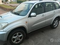 Usata Toyota RAV4 2003 Grigio SUV
