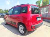 Usata Fiat Panda Pop 69 CV (50 kW) 2012 Rosso Utilitaria