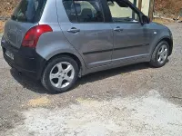 Usata Suzuki Swift 69 CV (50 kW) 2006 Grigio Utilitaria