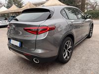 Usata Alfa Romeo Stelvio Executive 190 CV (139 kW) 2020 Grigio SUV