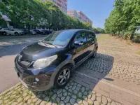 Usata Toyota Urban Cruiser Luxury 90 CV (66 kW) 2009 Nero Utilitaria