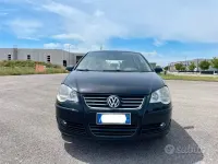 Usata VW Polo Sportline 69 CV (50 kW) 2007 Nero Utilitaria