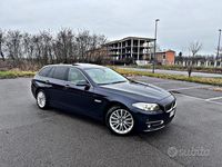 Usata BMW 530 Luxury Line 258 CV (189 kW) 2014 Blu Station wagon
