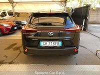 Usata Lexus UX Luxury Line 184 CV (135 kW) 2021 Nero SUV