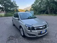 Usata Opel Astra Enjoy 120 CV (88 kW) 2007 Grigio Berlina