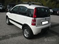 Usata Fiat Panda 4x4 Climbing 75 CV (55 kW) 2012 Bianco Utilitaria