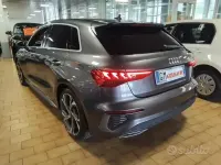 Begagnad Audi A3 S-Line 150 HK (110 kW) 2023 Grå Sedan