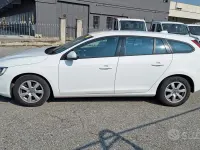 Usata Volvo V60 Business Edition 115 CV (84 kW) 2014 Bianco Station wagon