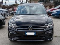 Usata VW Tiguan R-line 200 CV (147 kW) 2023 Nero SUV