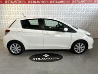 usata Toyota Yaris 1.0 5 porte Lounge del 2013 usata a Prato