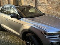 Usata VW T-Roc Sport 110 CV (80 kW) 2023 Argento SUV