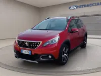Usata Peugeot 2008 Allure 120 CV (88 kW) 2019 Rosso metallizzato SUV