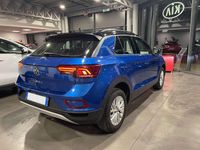 Usata VW T-Roc Life 110 CV (80 kW) 2022 Ravenna blue tetto nero SUV