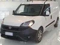 Usata Fiat Doblò Easy 120 CV (88 kW) 2019 Bianco Monovolume