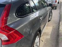 Usata Volvo V60 CC Momentum 150 CV (110 kW) 2017 Station wagon