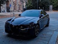Usata Alfa Romeo Giulia 160 CV (117 kW) 2018 Grigio Berlina
