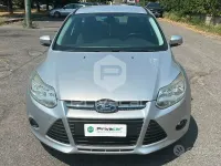 Usata Ford Focus 95 CV (69 kW) 2014 Grigio Utilitaria