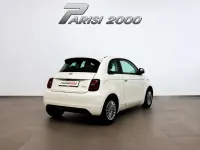 Usata Fiat 500e Action 42 kW (58 CV) 2025 Bianco Utilitaria