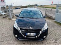Usata Peugeot 208 95 CV (69 kW) 2015 Nero Utilitaria