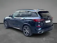 Usata BMW X5 M Sport 286 CV (210 kW) 2022 Nero / metallizzato SUV