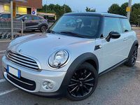 Usata Mini Cooper D 111 CV (81 kW) 2011 Grigio Utilitaria