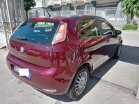 Usata Fiat Punto Lounge 75 CV (55 kW) 2014 Bordeaux Utilitaria