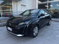 Usata Peugeot 5008 Active 131 CV (96 kW) 2023 Nero SUV