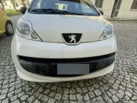 Usata Peugeot 107 68 CV (50 kW) 2006 Bianco Utilitaria