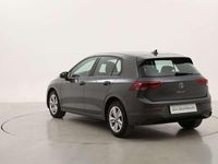 Usata VW Golf VIII Life 116 CV (85 kW) 2021 Grigio Berlina