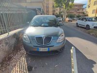 Usata Lancia Ypsilon 75 CV (55 kW) 2010 Grigio Utilitaria