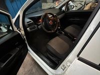 Usata Fiat Punto 69 CV (50 kW) 2013 Bianco Utilitaria