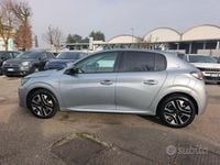 Usata Peugeot 208 Allure 101 CV (74 kW) 2025 Grigio Utilitaria